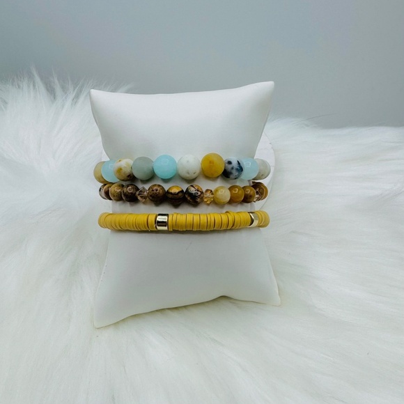 Knotty Mustard and Aqua Mix of Bliss Bracelet - Picture 2 of 6